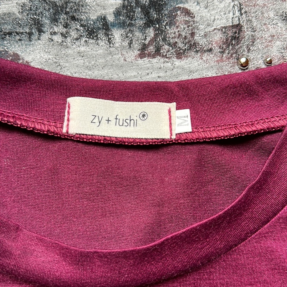 7 - NWT/NWOT Women's short sleeve tops - all "like" size small - lots of brands - Picture 9 of 15